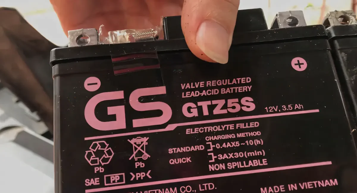 Cách lắp bình ắc quy xe exciter 150