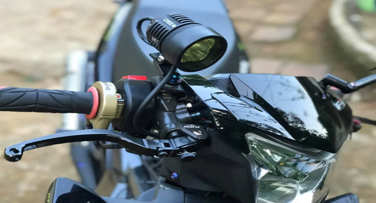 Cách Lắp Đèn Trợ Sáng Cho Exciter 150 Chuẩn Như Thần Đèn