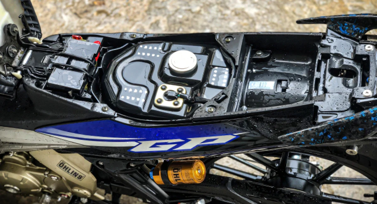 Cách Mở Cốp Xe Exciter 135 Nhẹ Nhàng Như Lông Hồng🤫