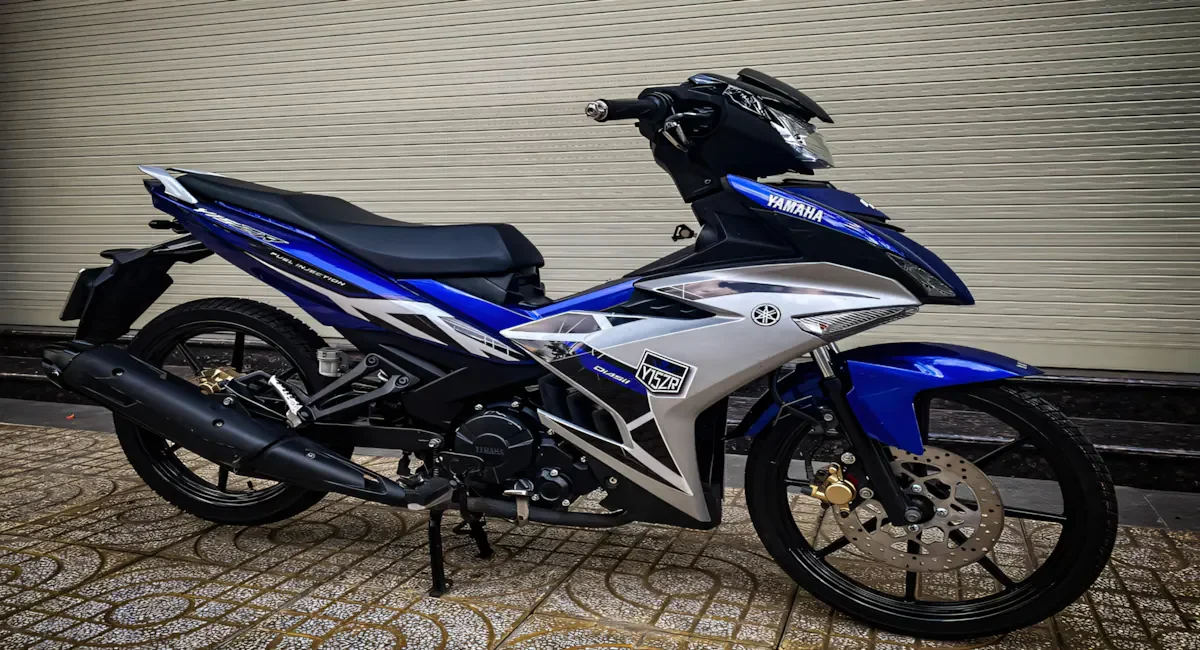 Cách mở khóa xe exciter 150 với khóa smartkey