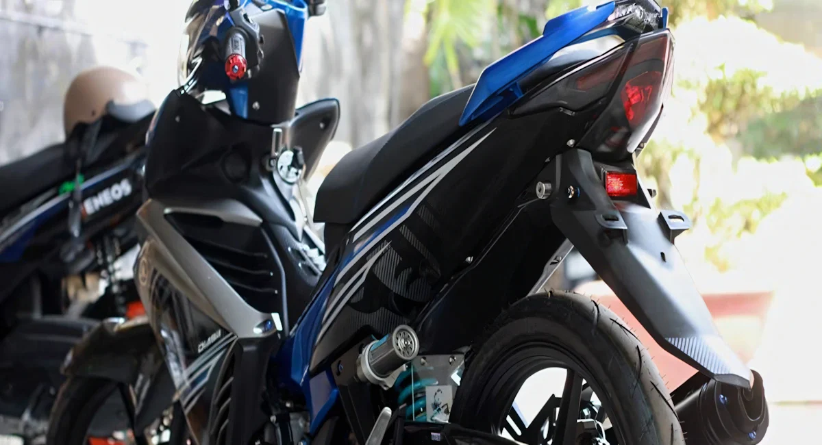 Cách Tháo Đèn Hậu Exciter 135 5 Phút Là Xong Ngay 💥