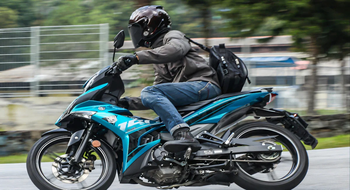 Lưu ý trong cách mở cốp xe exciter 150