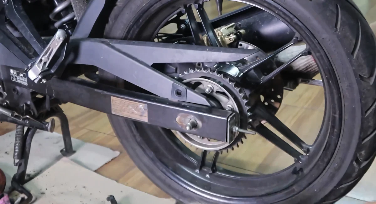 Quy trình tháo nhông sên dĩa exciter 150