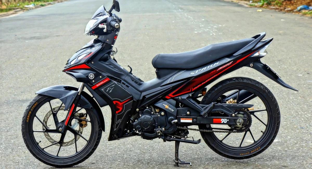 Thông số bình xăng, phanh, phuộc và bánh xe