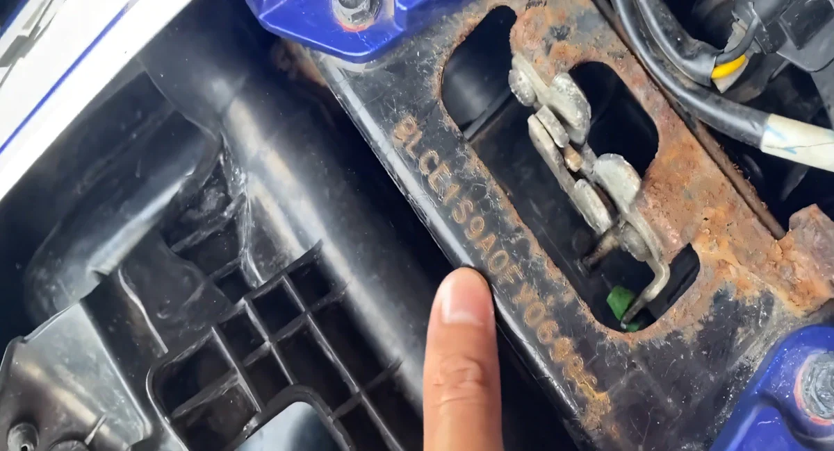 Vị trí số khung Exciter 135
