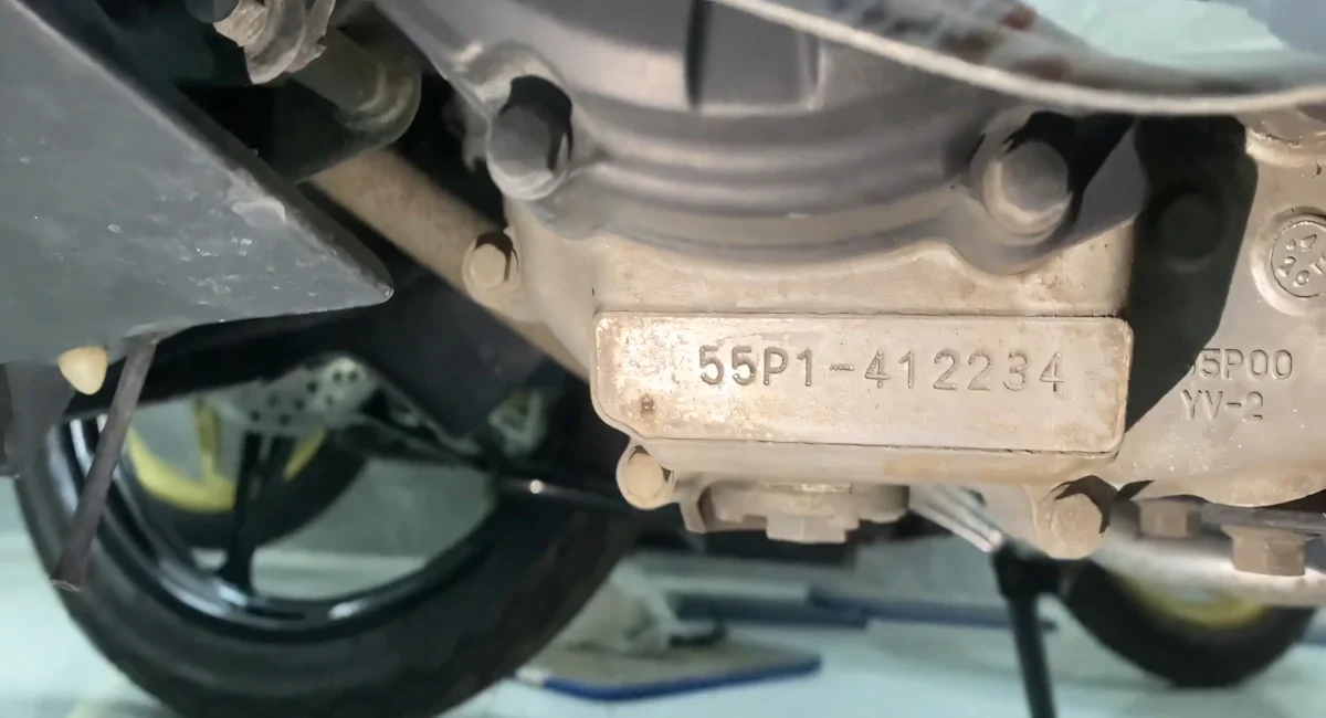 Vị trí số máy Exciter 135